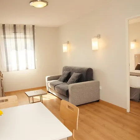 Lagrange Saint-michel Apartmanhotel 3*