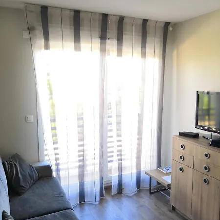 Apartmanhotel Lagrange Saint-michel 3*