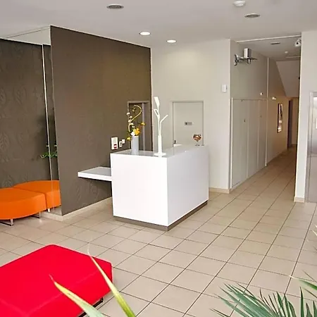 Lagrange Saint-michel Apartahotel Toulouse