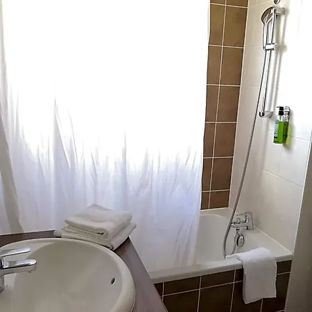 Apartahotel Lagrange Saint-michel 3*