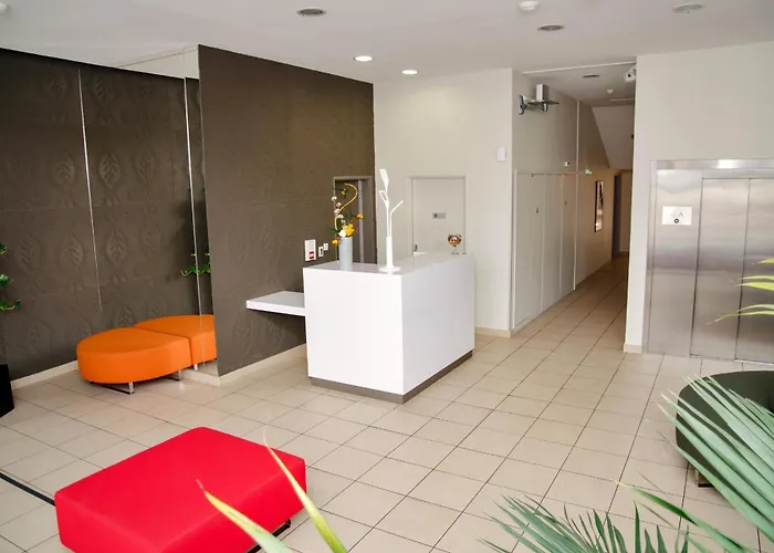 Lagrange Saint-michel 3* Тулуза