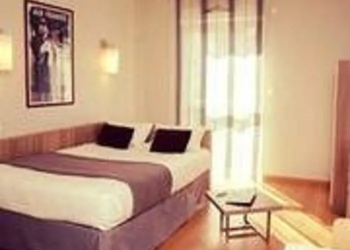 Aparthotel Lagrange Saint-michel Tolosa