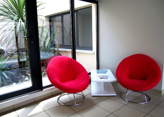 Aparthotel Lagrange Saint-michel 3*